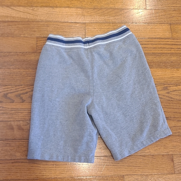 Gap Kids Shorts - Picture 2 of 2